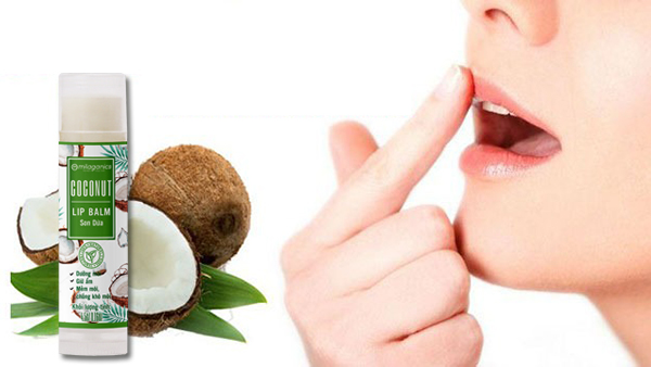 Dầu dừa có chứa vitamin E, nhưng vitamin E có tác dụng gì đối với môi?
